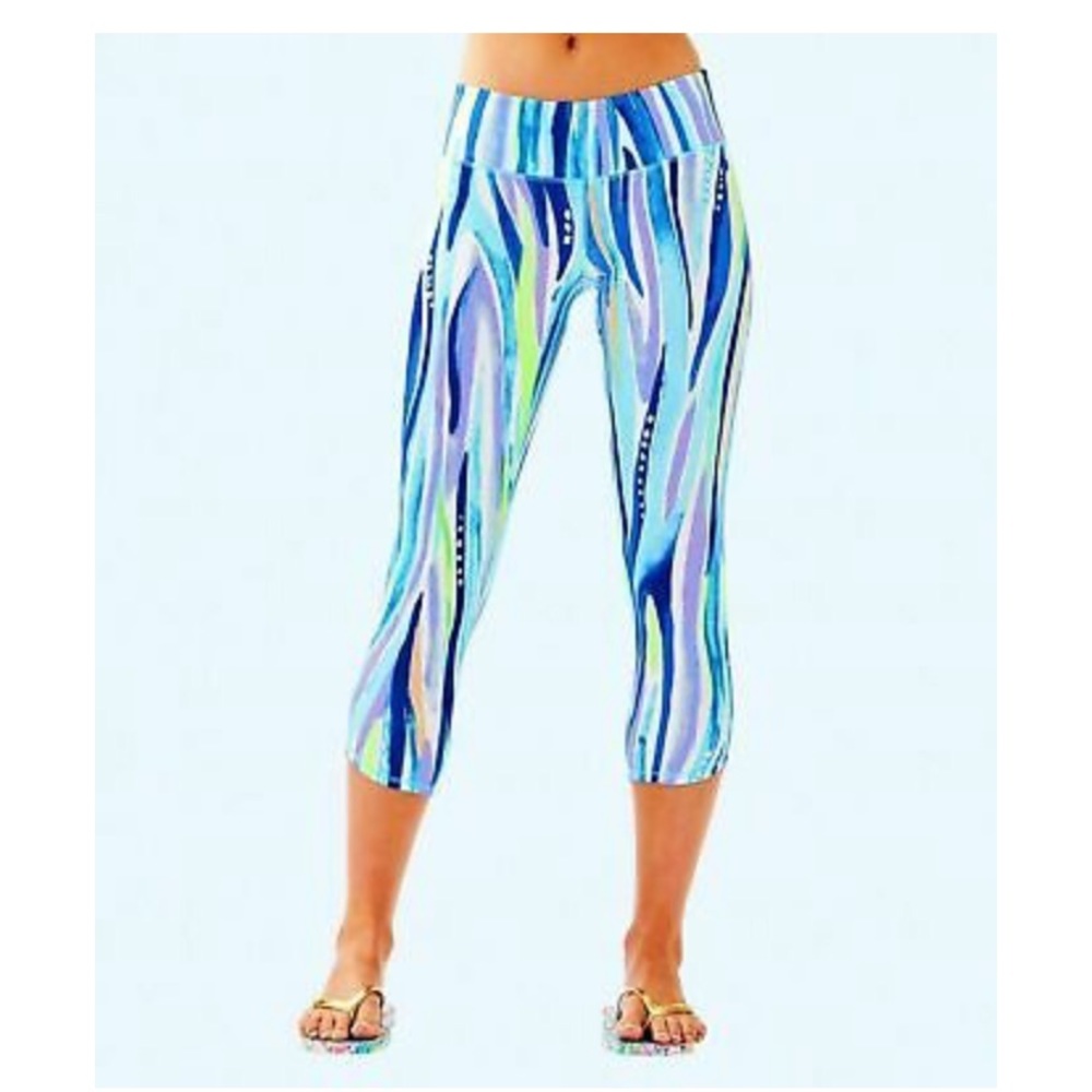 NWT Lilly Pulitzer weekender crop shore perfection